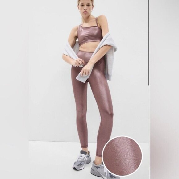💕NWT Pink GapFit High Rise Power Shine Leggings + Sports Bra - Picture 1 of 5